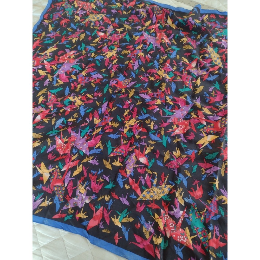 Boston Museum Of Fine Arts Silk Scarf 34" Origami Cranes Colorful Asian - Picture 2 of 13